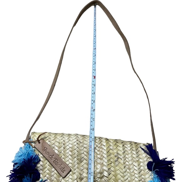 French Baskets Straw Purse Pom Pom Blue Latch Crossbody Beach Handmade New Tag - Picture 6 of 11